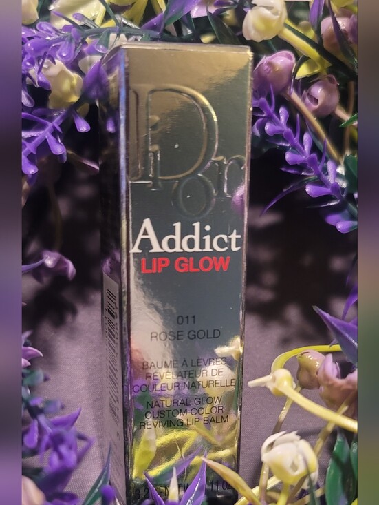 Dior Other - 💄 Dior Addict Lip Glow - Rose Gold (011) Discontined ~ New